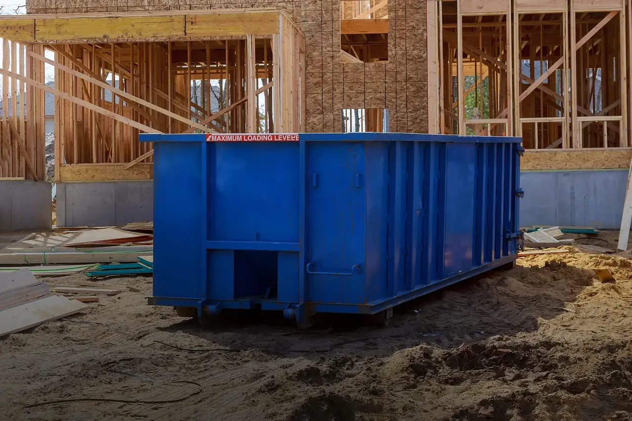 Containers and site cabins on GPS: the TAT240 tracker