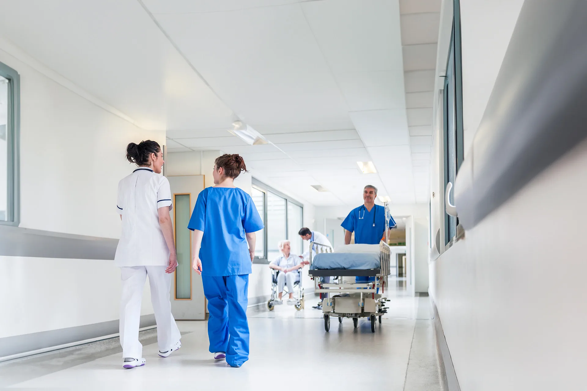 Finding medical equipment in a hospital with beacons
