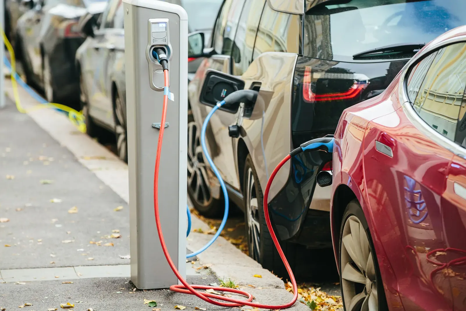 Recording electric vehicle mileage without surveillance